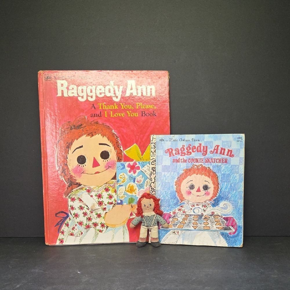 Mini 3” Handmade Raggedy Ann doll Plus 2‎ Books